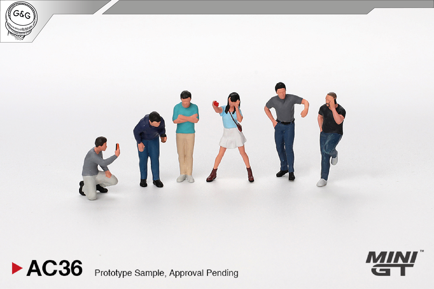 MINI GT AC36 - FIGURINE: CAR ENTHUSIASTS