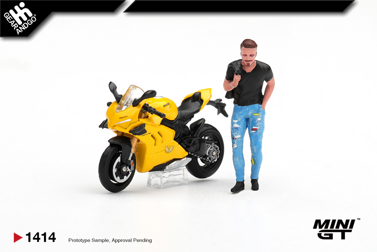 Mini GT 1414 Ducati Panigale V4 S Giallo s figurkou