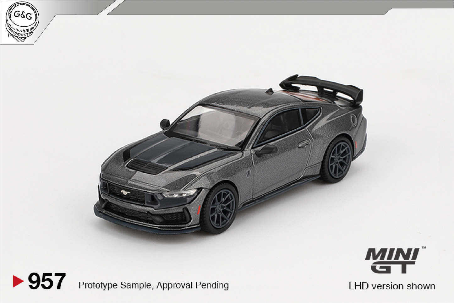 MINI GT 957 - 2024 FORD MUSTANG DARK HORSE